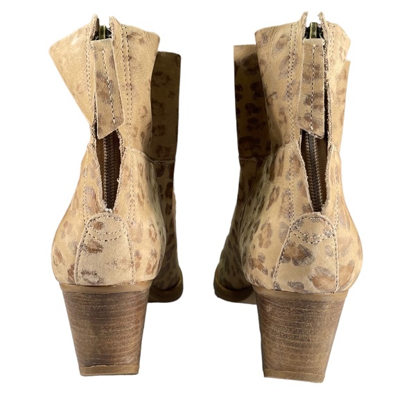 Matisse Leopard Ankle Boots Womens Shoes Size 7.5 - Picture 14 of 15